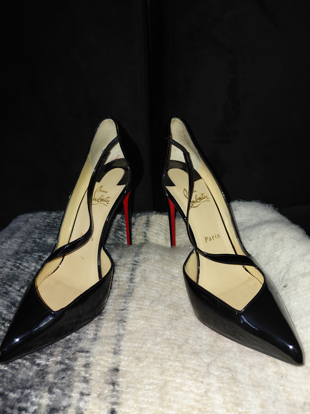 Christian Louboutin Black Patent Leather Pointed-Toe Pumps - Red Sole
